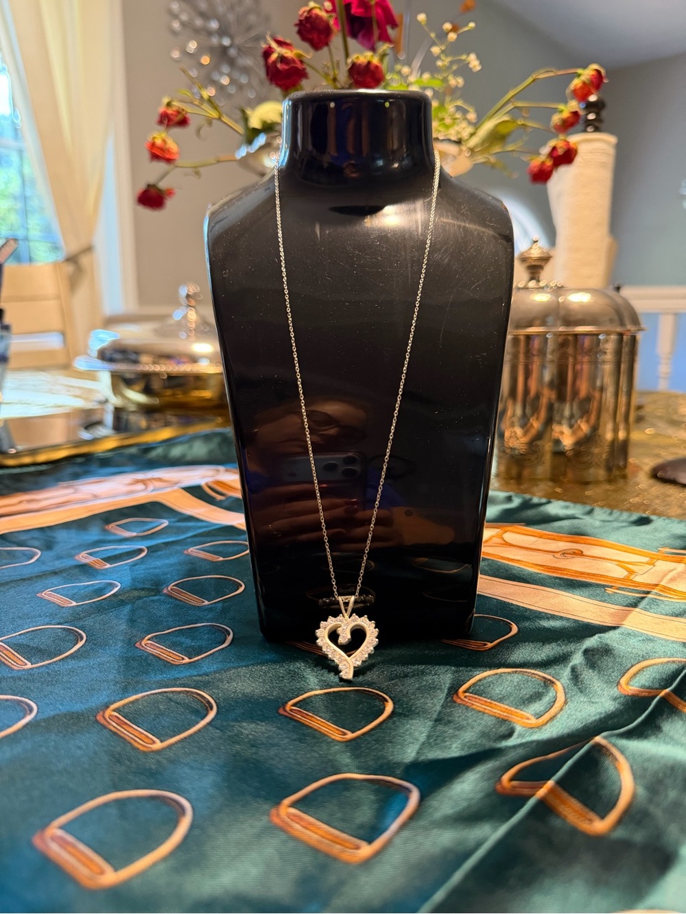 Silver Heart Pendant Necklace - Elegant Women's Jewelry